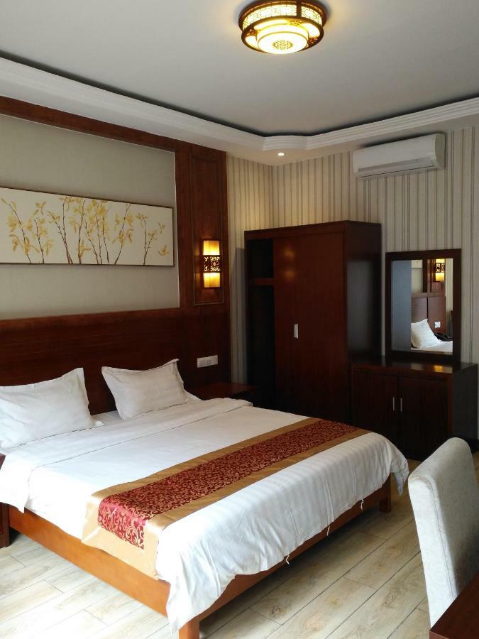 Hotel Des Jardins Abidjan Exterior photo
